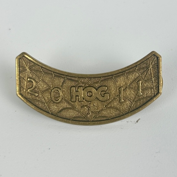 HOG Harley Davidson Lapel Pins Owners Group Member Rocker - Picture 3 of 6